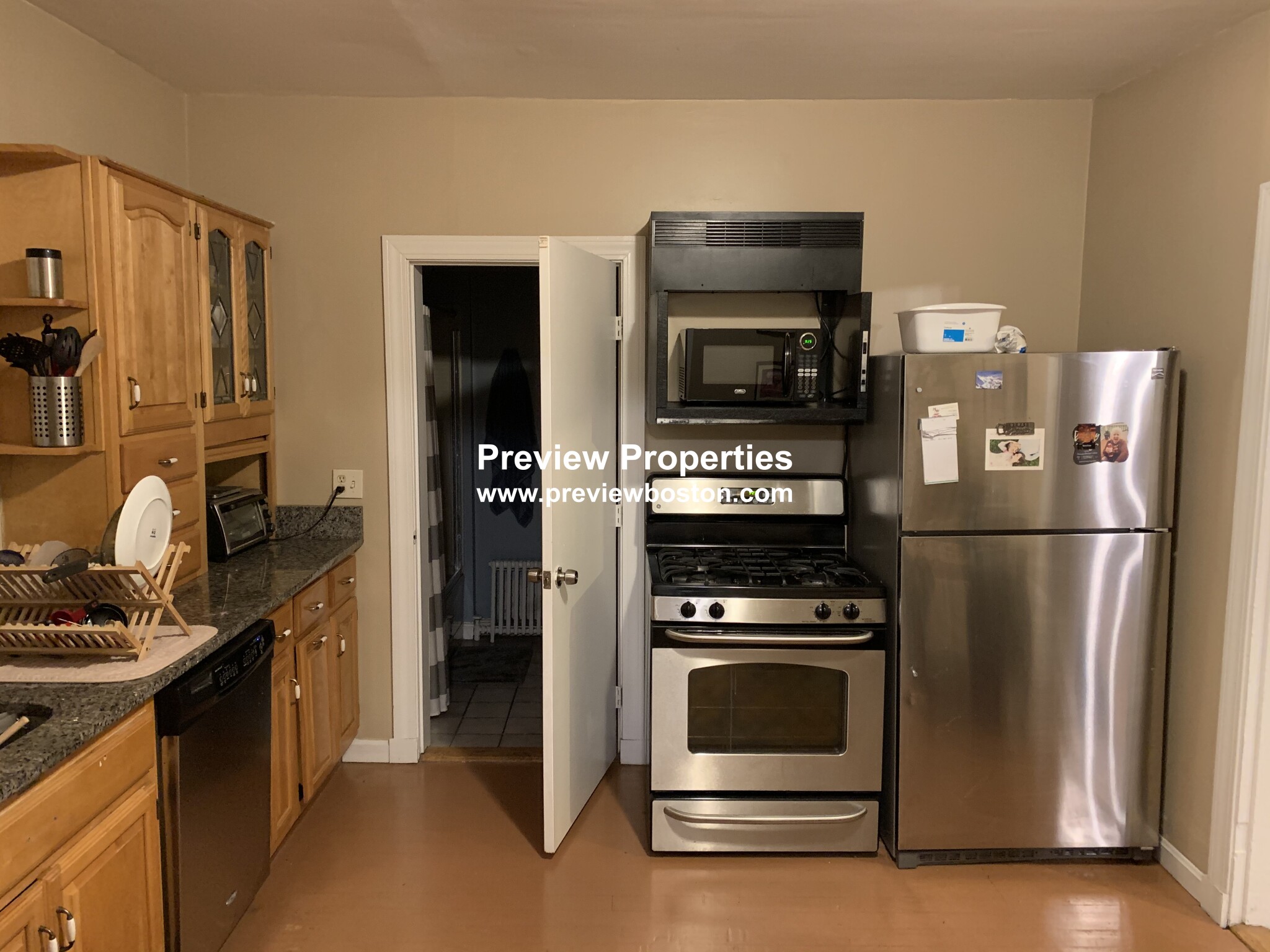 14 Lyons Ct, Watertown