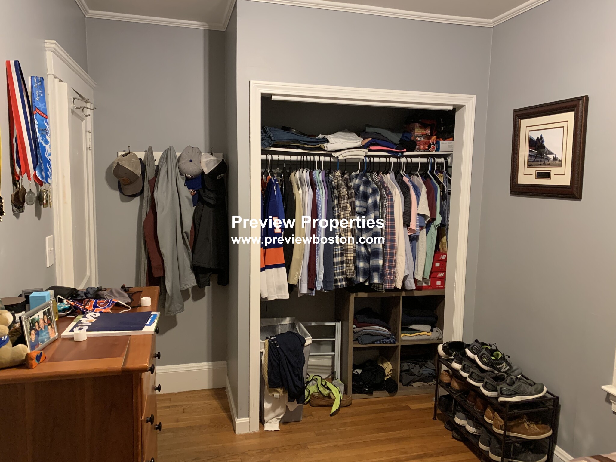 14 Lyons Ct, Watertown