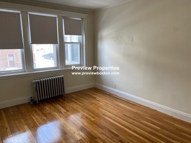 1800 Commonwealth Ave, Brighton