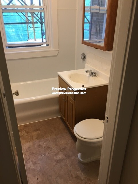 1163 Boylston St, Fenway