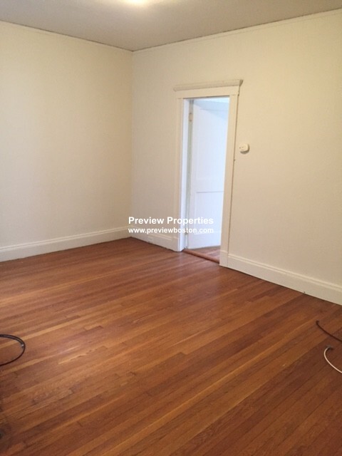 1167 Boylston St, Fenway