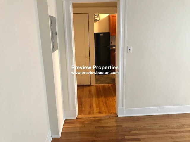 1179 Boylston St, Fenway