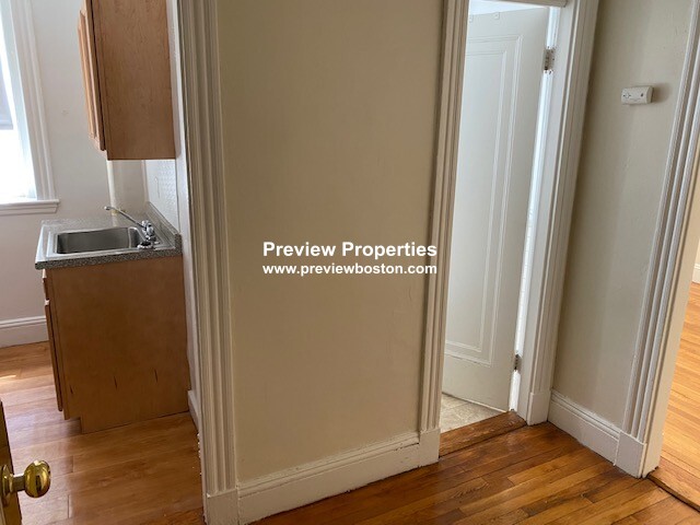 1191 Boylston St, Fenway