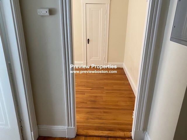 1191 Boylston St, Fenway