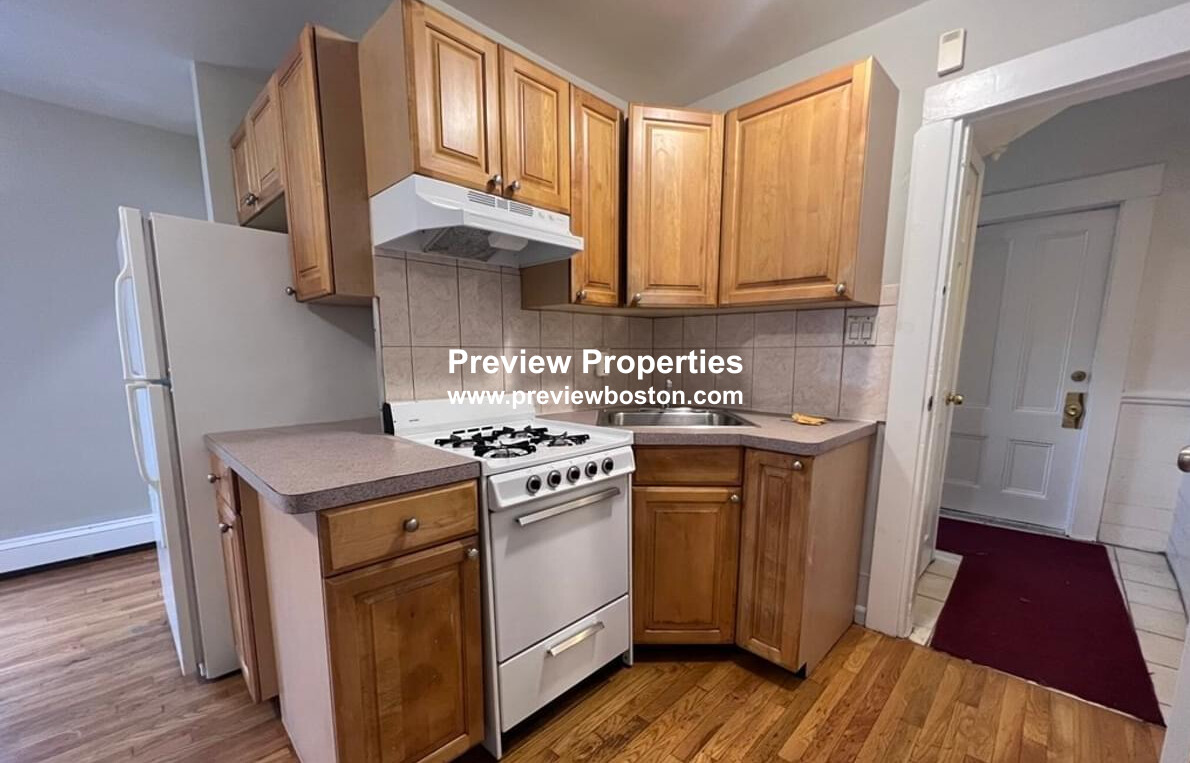 11 Snow St, Brighton