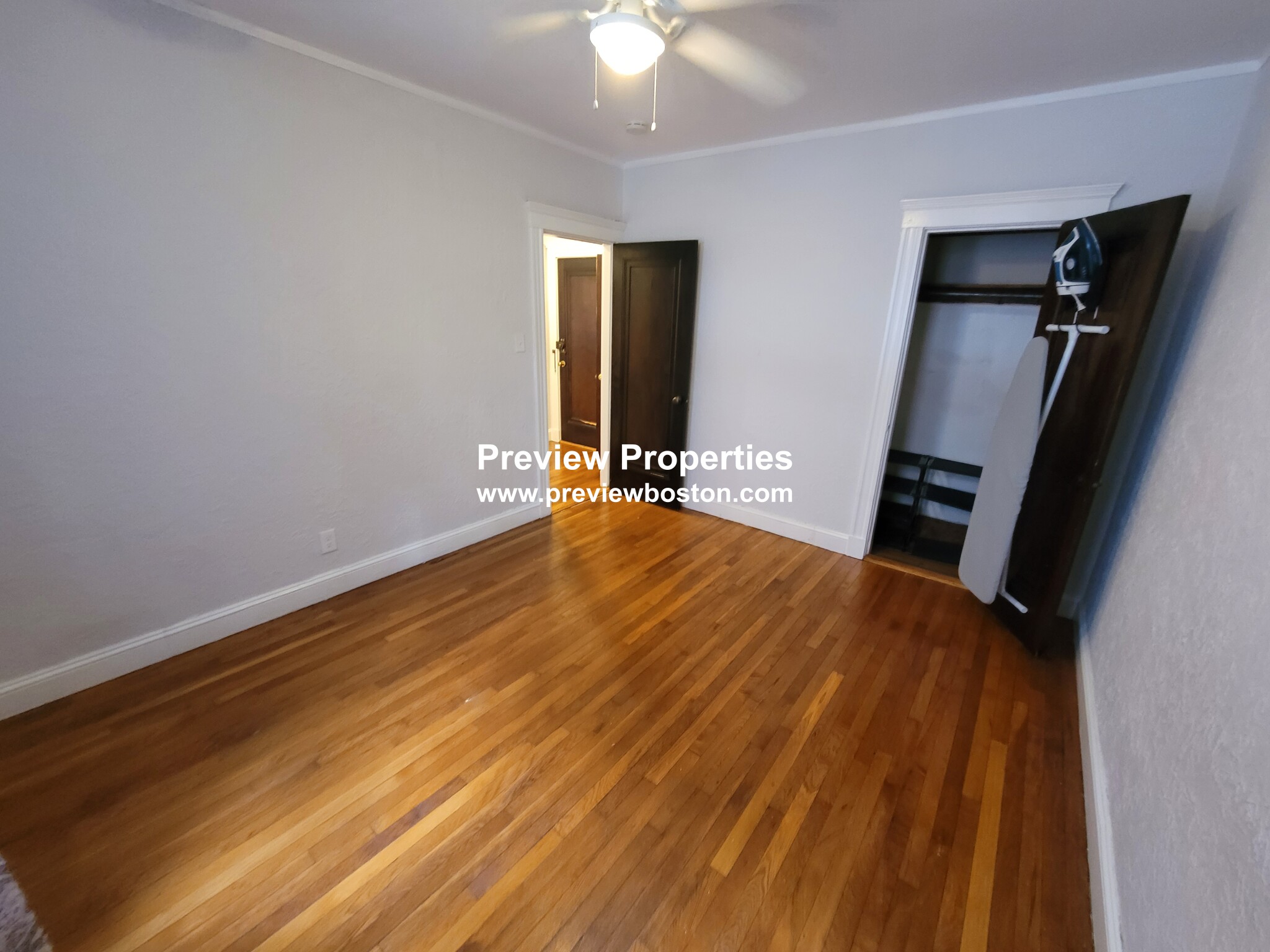 1945 Commonwealth Ave, Brighton