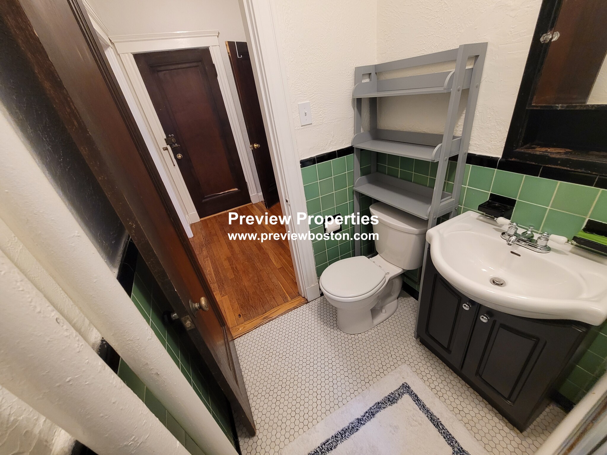 1945 Commonwealth Ave, Brighton