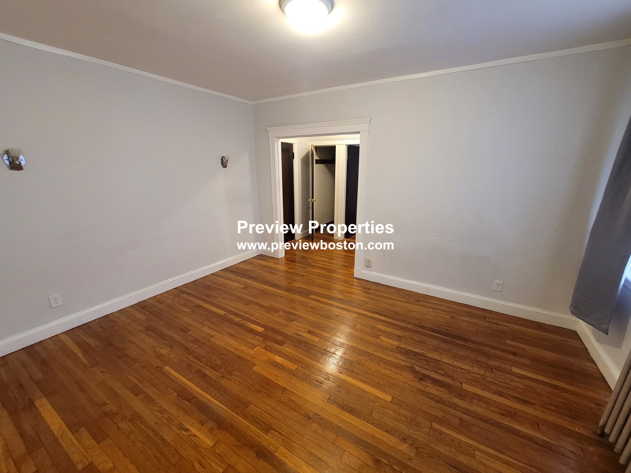 1945 Commonwealth Ave, Brighton