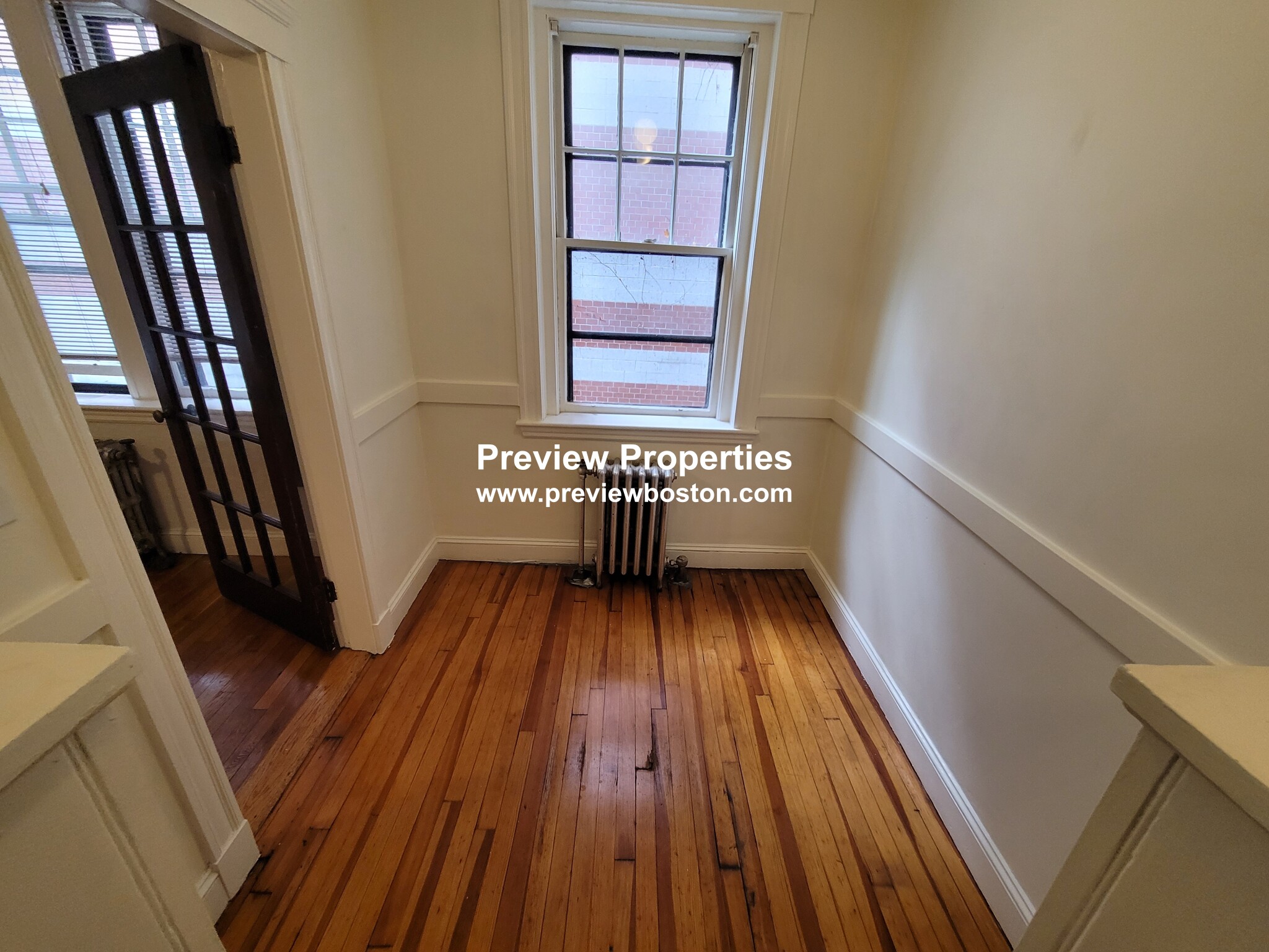 1945 Commonwealth Ave, Brighton