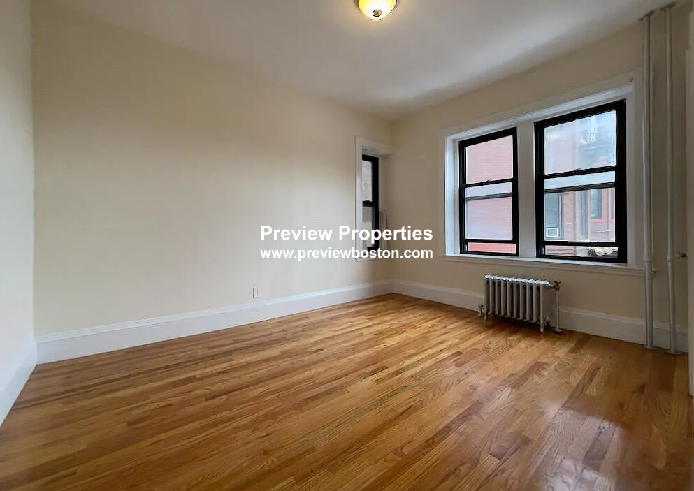 504 Beacon St, Back Bay