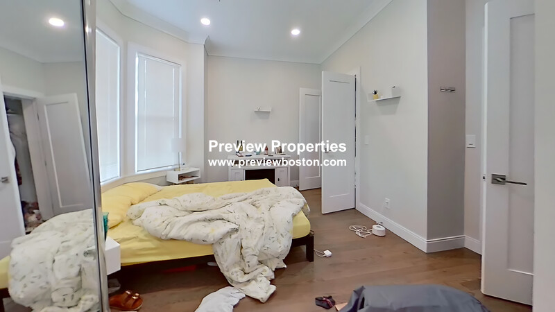 134 Chelsea St, East Boston