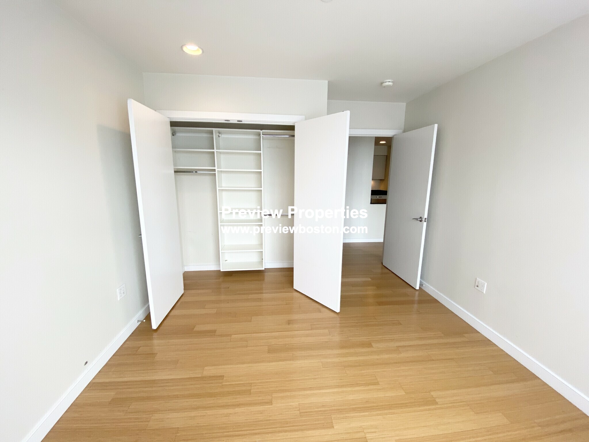 601 Albany St, South End