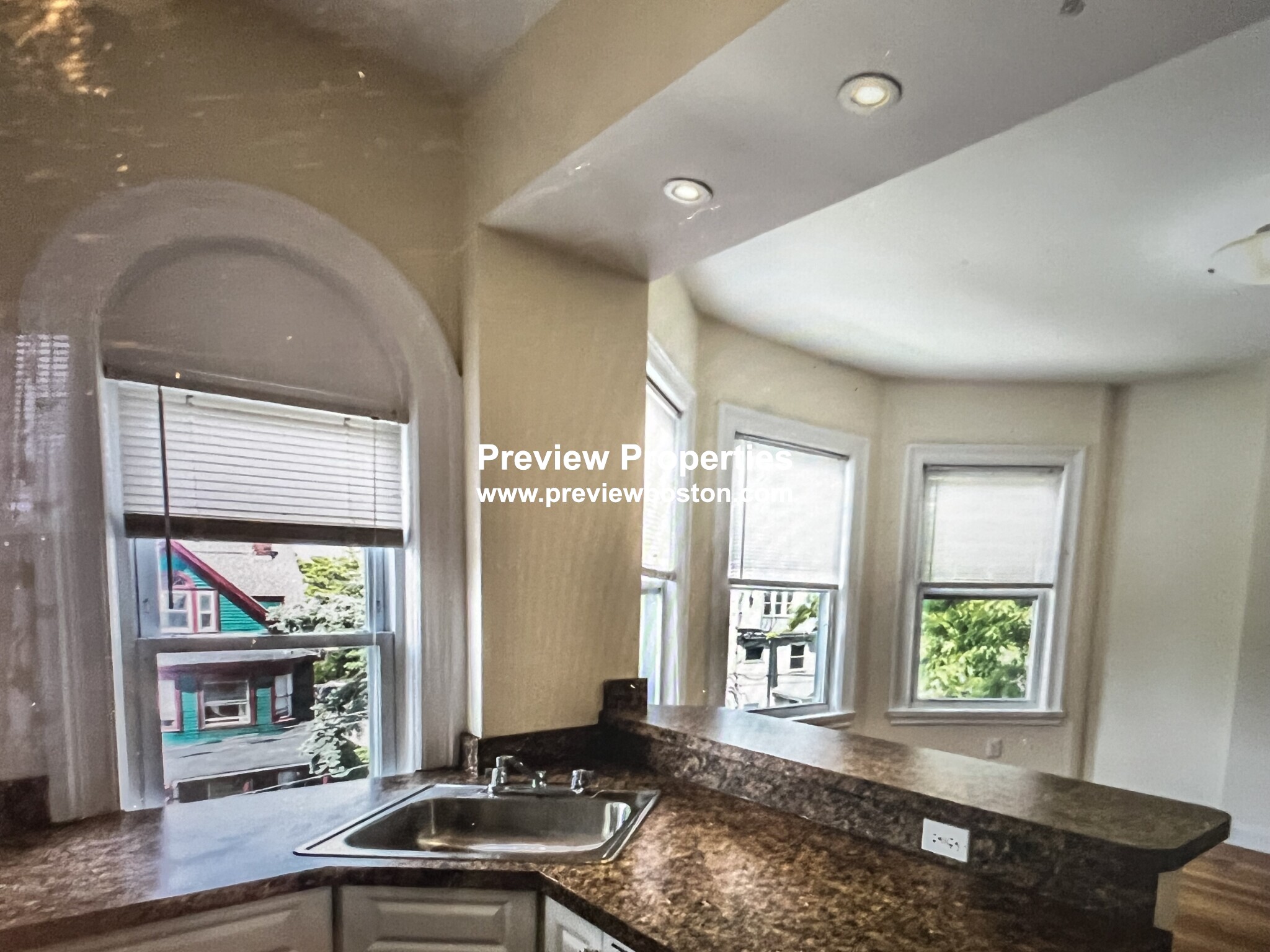 53 Ashford St, Allston