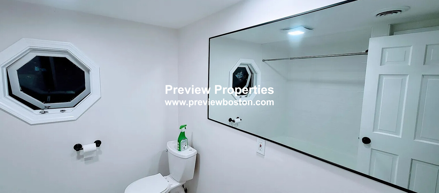 11 Etna St, Brighton