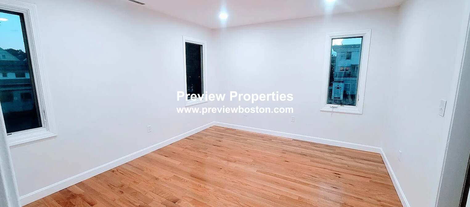 11 Etna St, Brighton