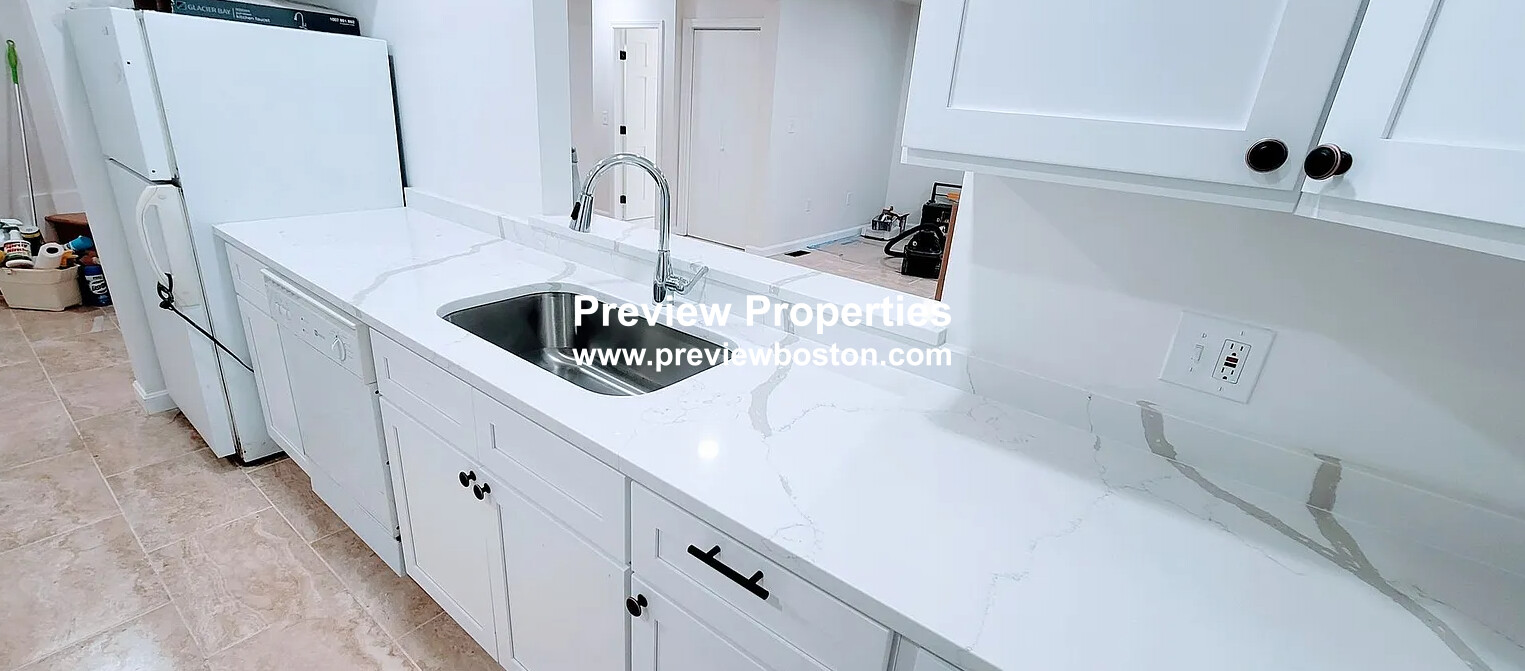 11 Etna St, Brighton