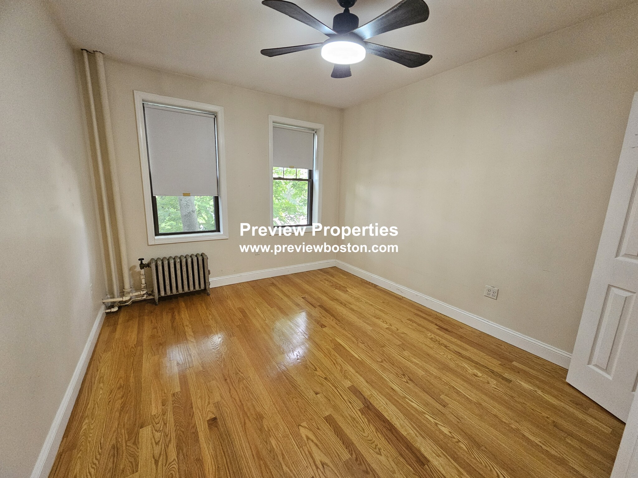 1999 Commonwealth Ave, Brighton