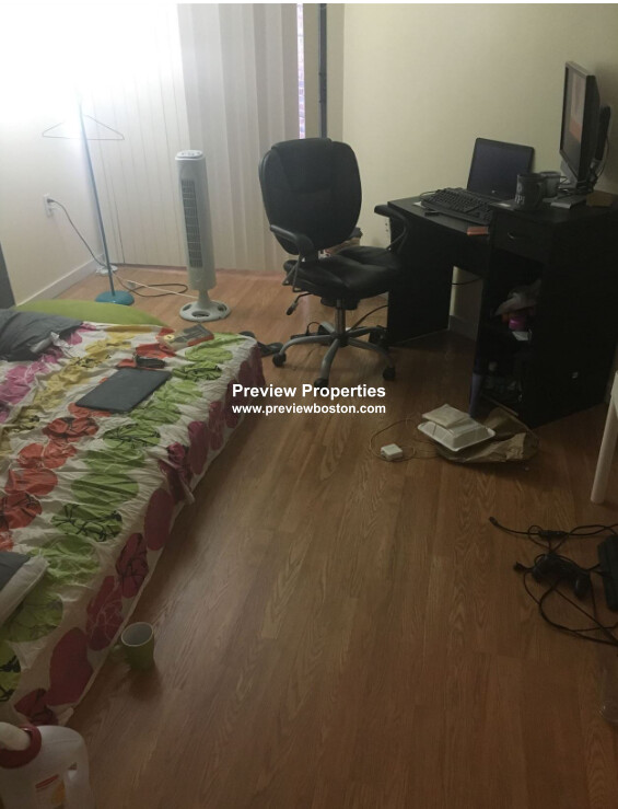 147 Kelton St, Allston