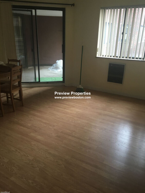 147 Kelton St, Allston