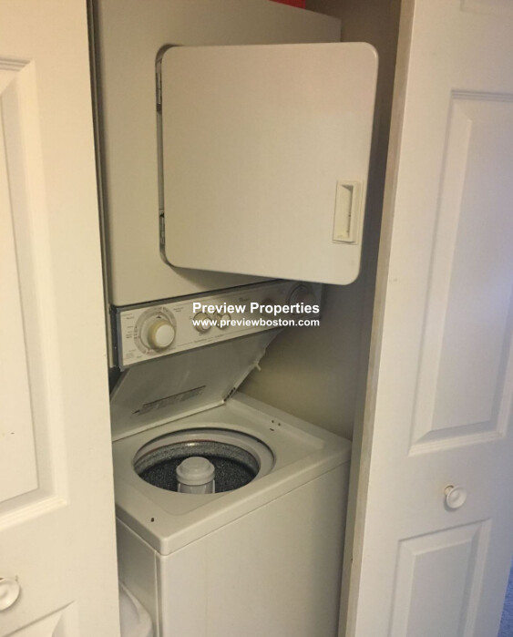 147 Kelton St, Allston