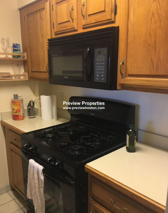 147 Kelton St, Allston