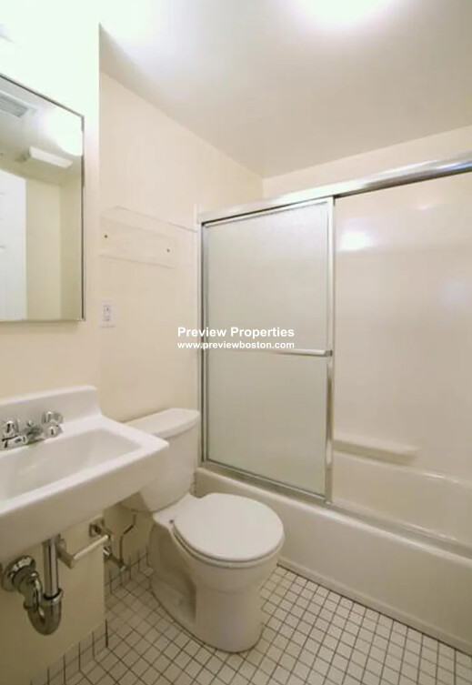 881 Massachusetts Ave, Central Square