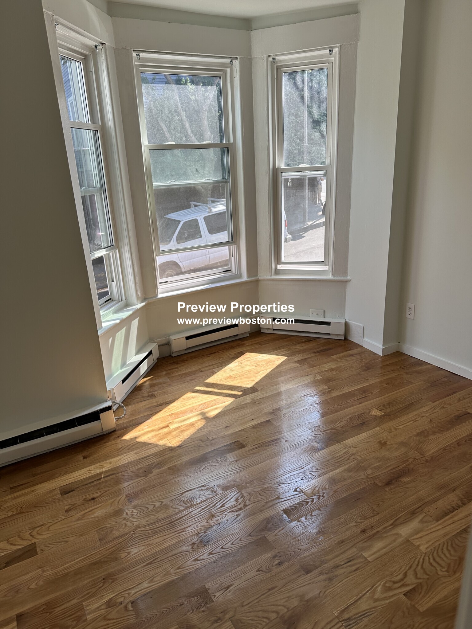 506 East Broadway St, South Boston