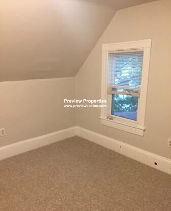 544 Trapelo Rd, Belmont