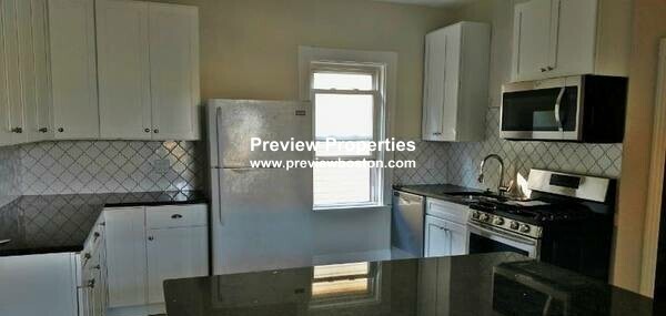 544 Trapelo Rd, Belmont