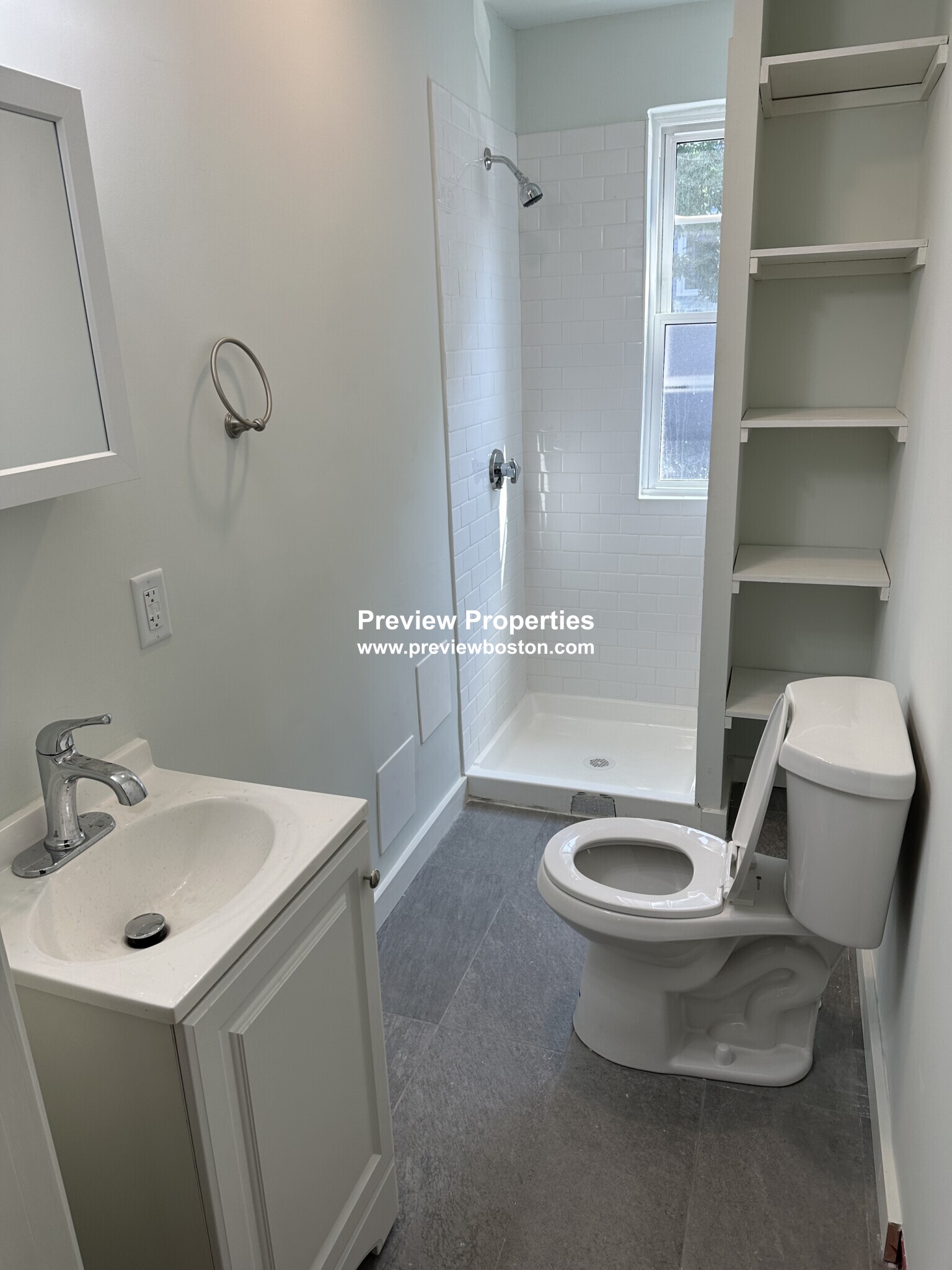 506 East Broadway St, South Boston