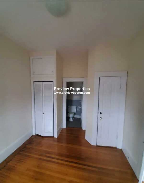 95 Mount Vernon St, Beacon Hill