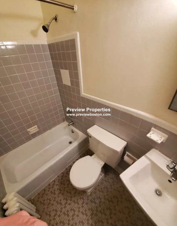 95 Mount Vernon St, Beacon Hill