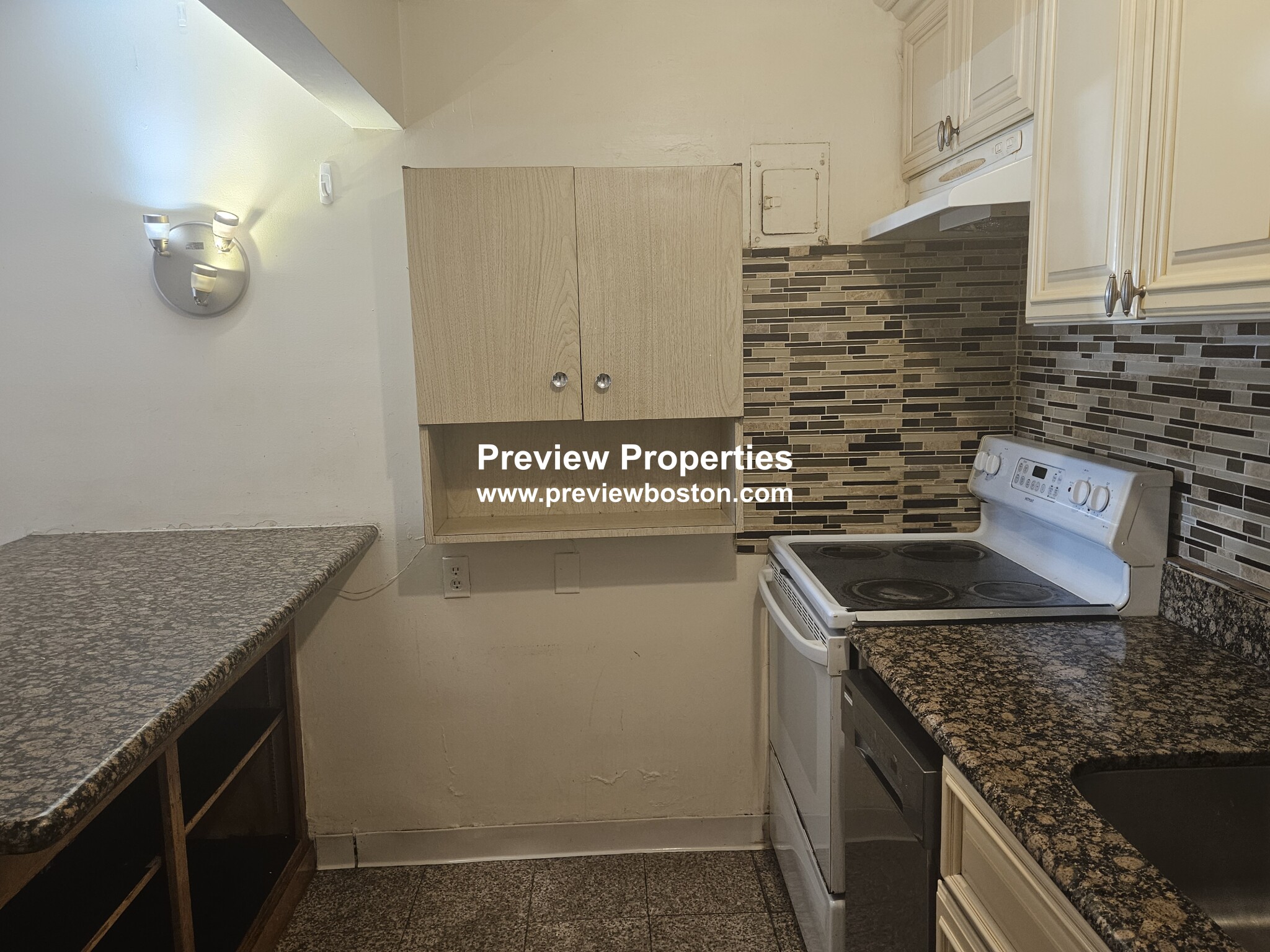 12 Commonwealth Ct, Brighton