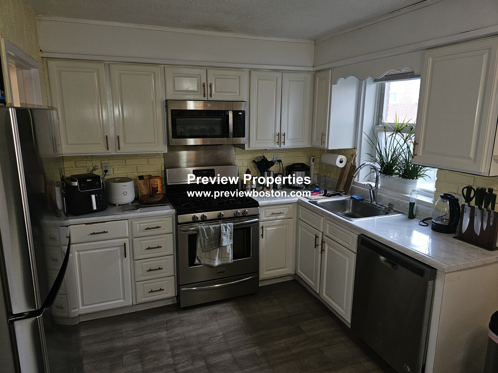 100 Morton St, Jamaica Plain