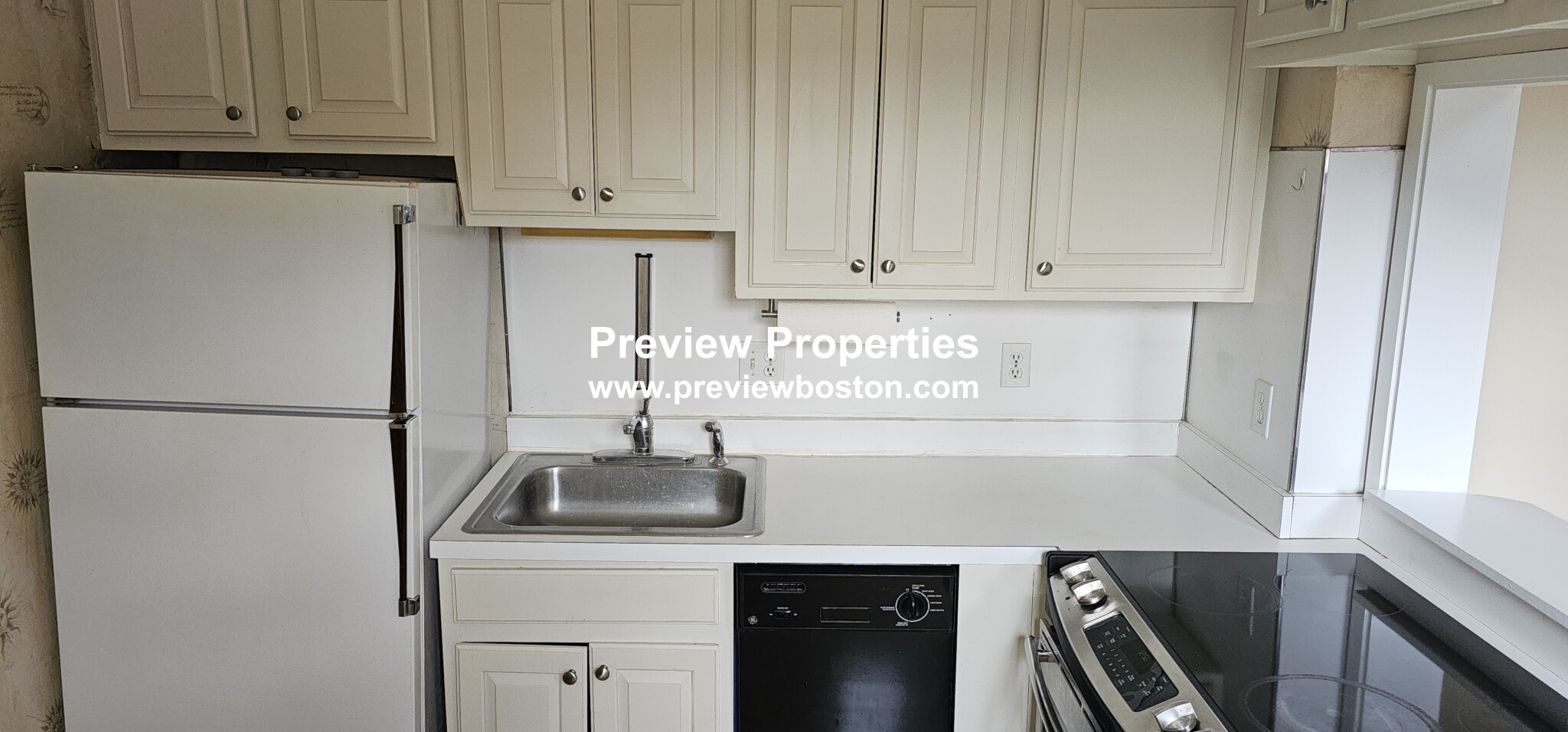 100 Lanark Rd, Brighton