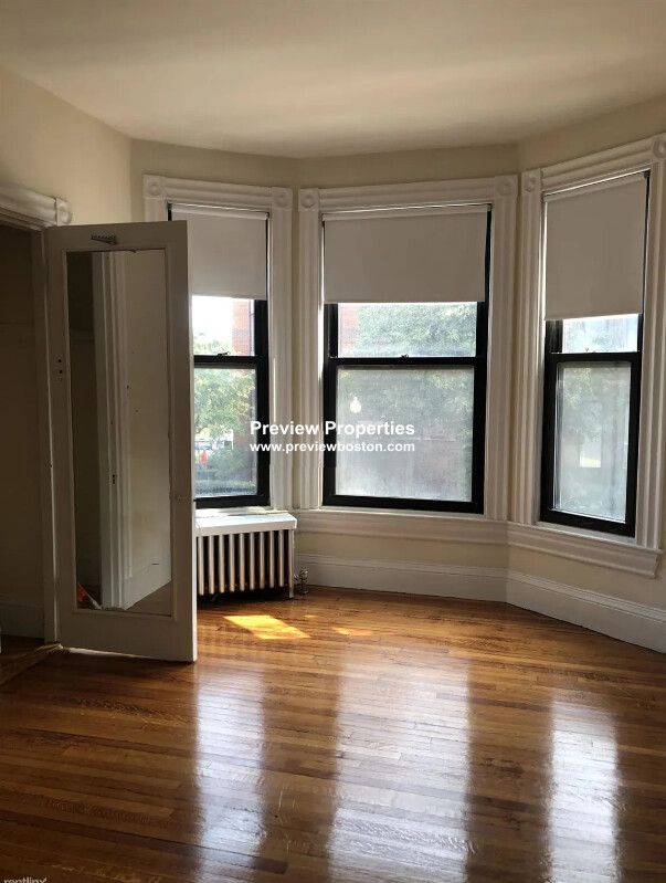 504 Beacon St, Back Bay