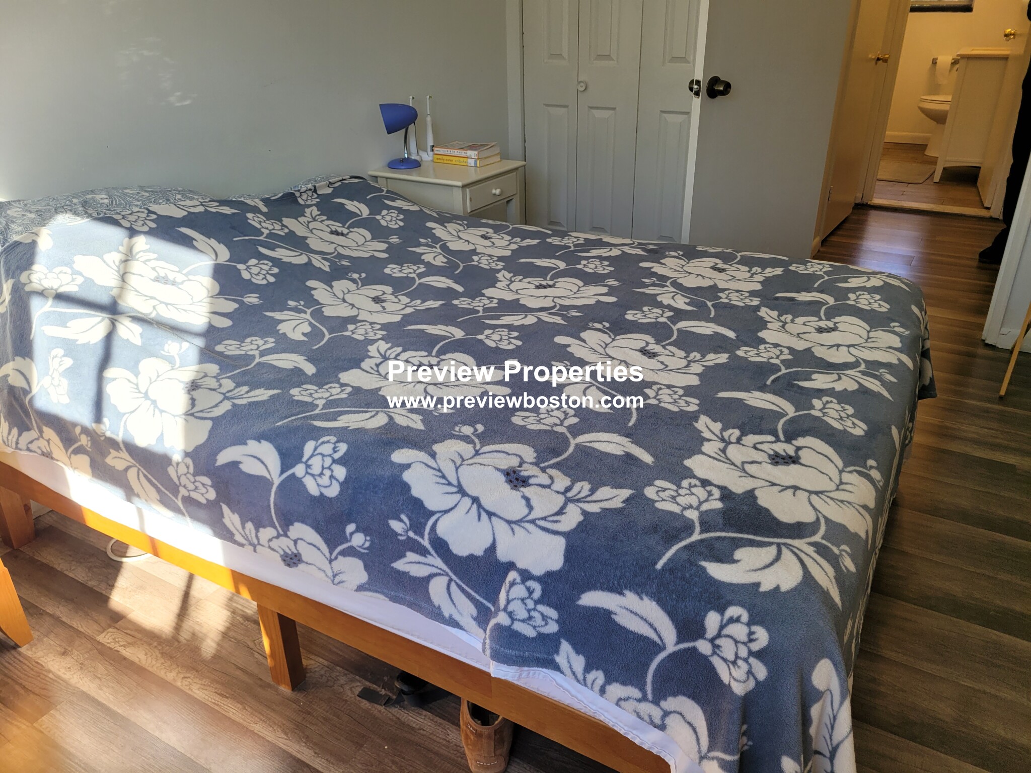 103 Lake Shore Rd, Brighton