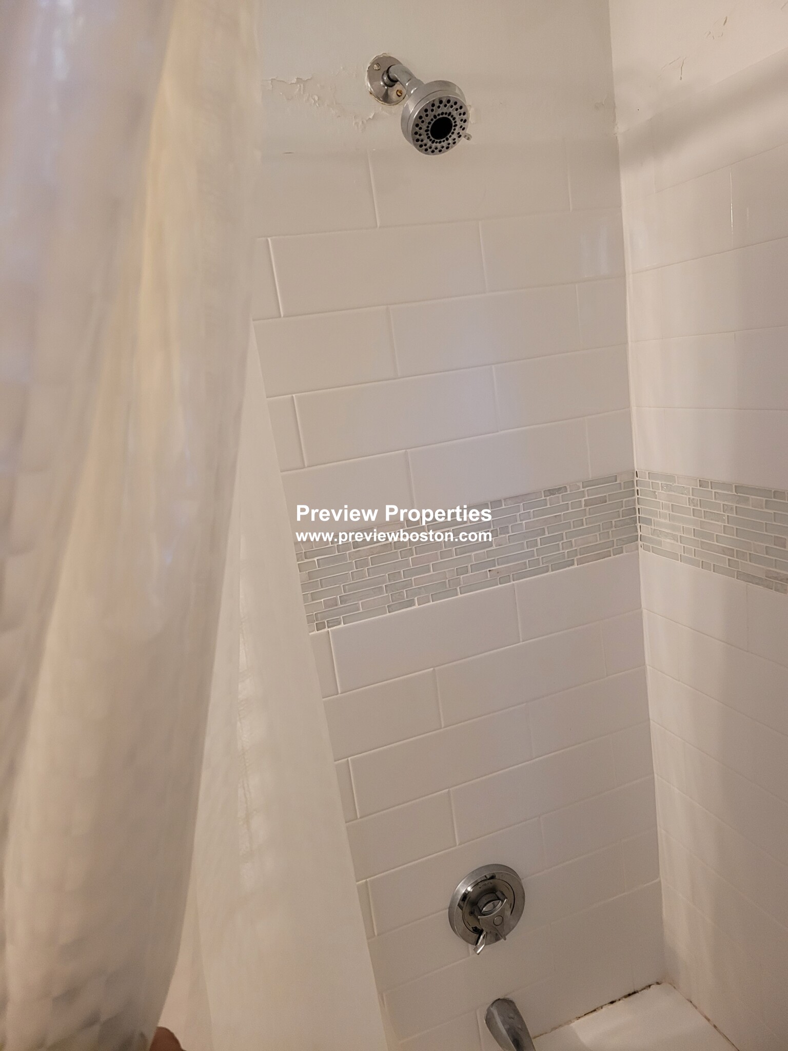 103 Lake Shore Rd, Brighton