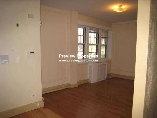 1999 Commonwealth Ave, Brighton