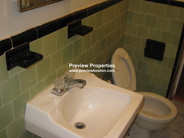 1999 Commonwealth Ave, Brighton