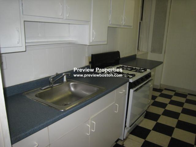 1999 Commonwealth Ave, Brighton