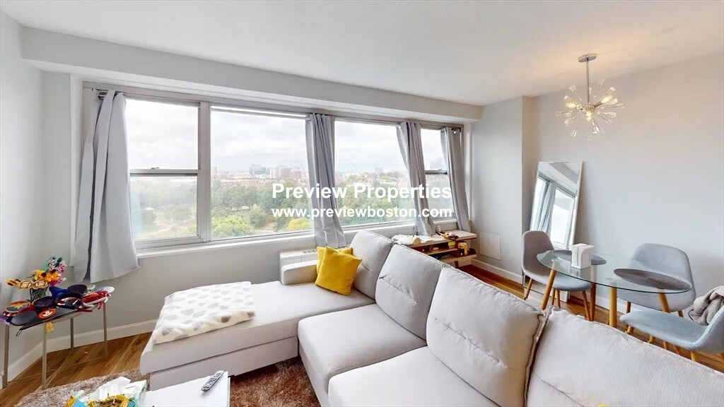 151 Tremont St, Theatre District