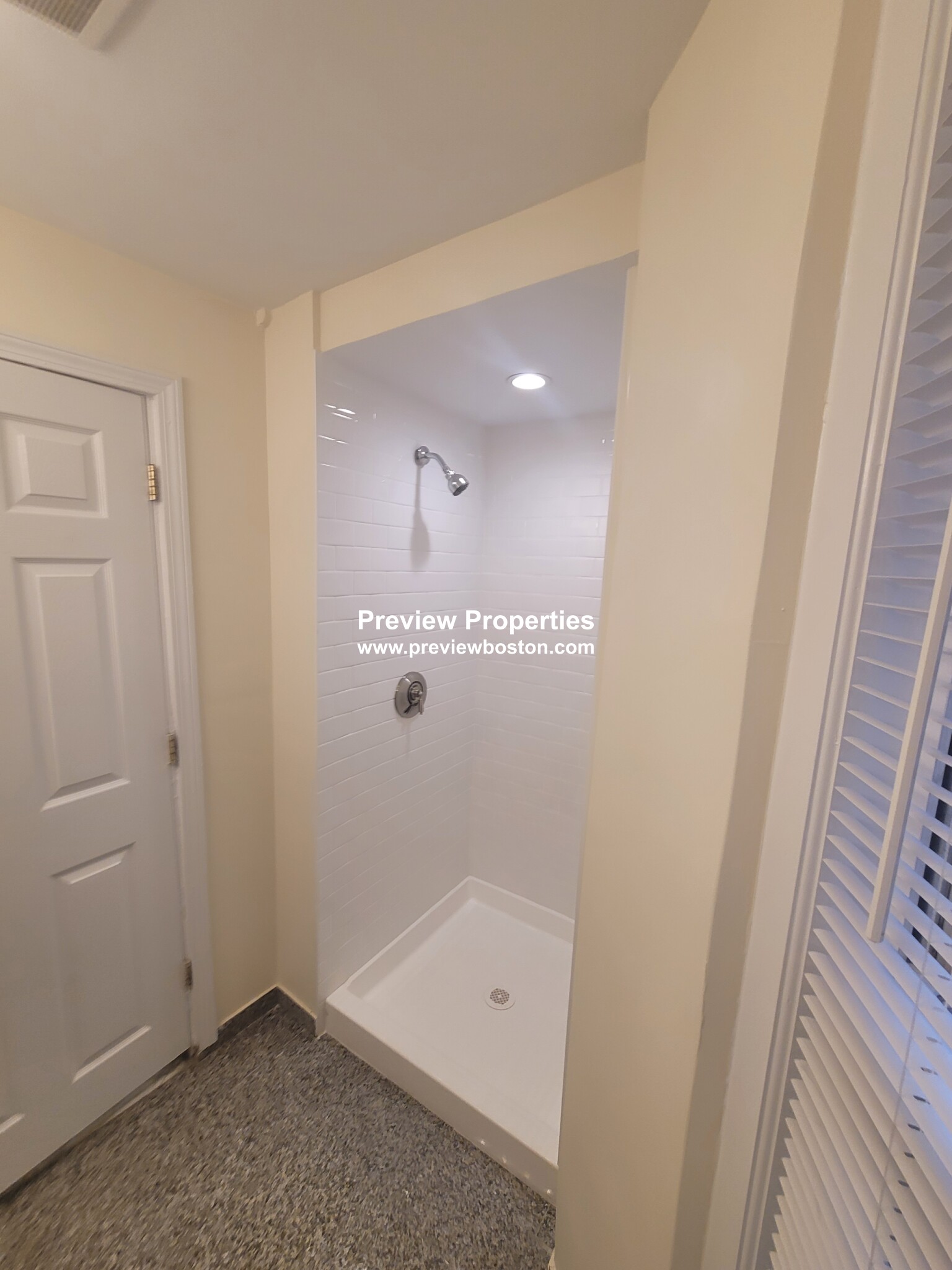 56 Cummings Rd, Brighton