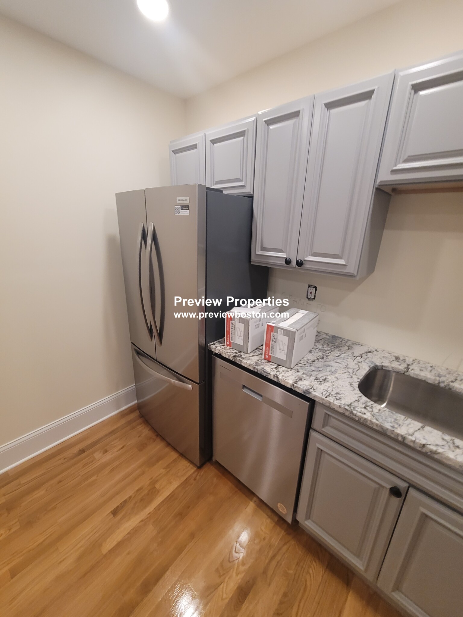 56 Cummings Rd, Brighton