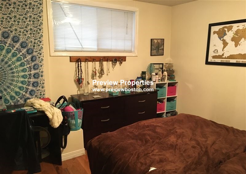 92 Endicott St, North End