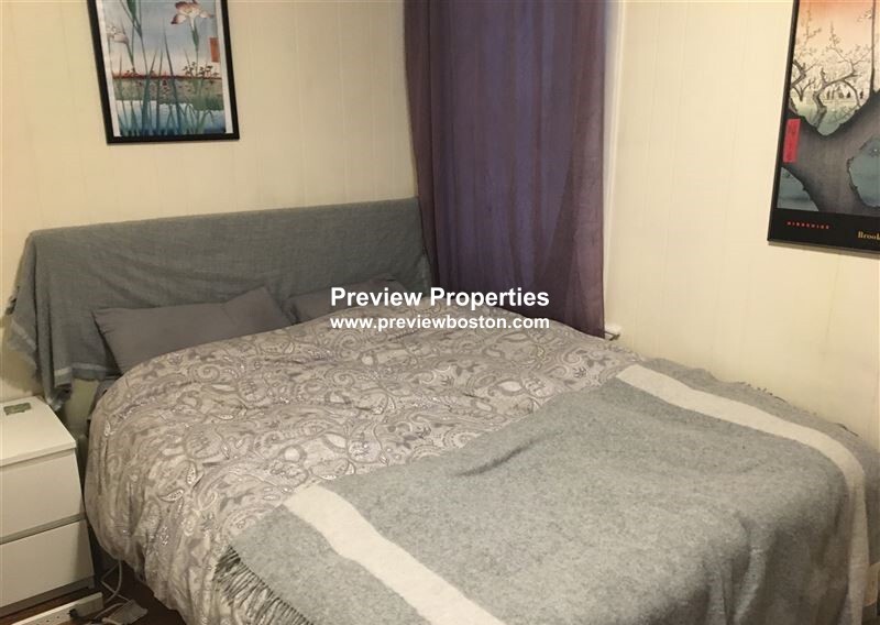 92 Endicott St, North End