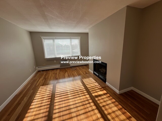 50 Evergreen St, Jamaica Plain