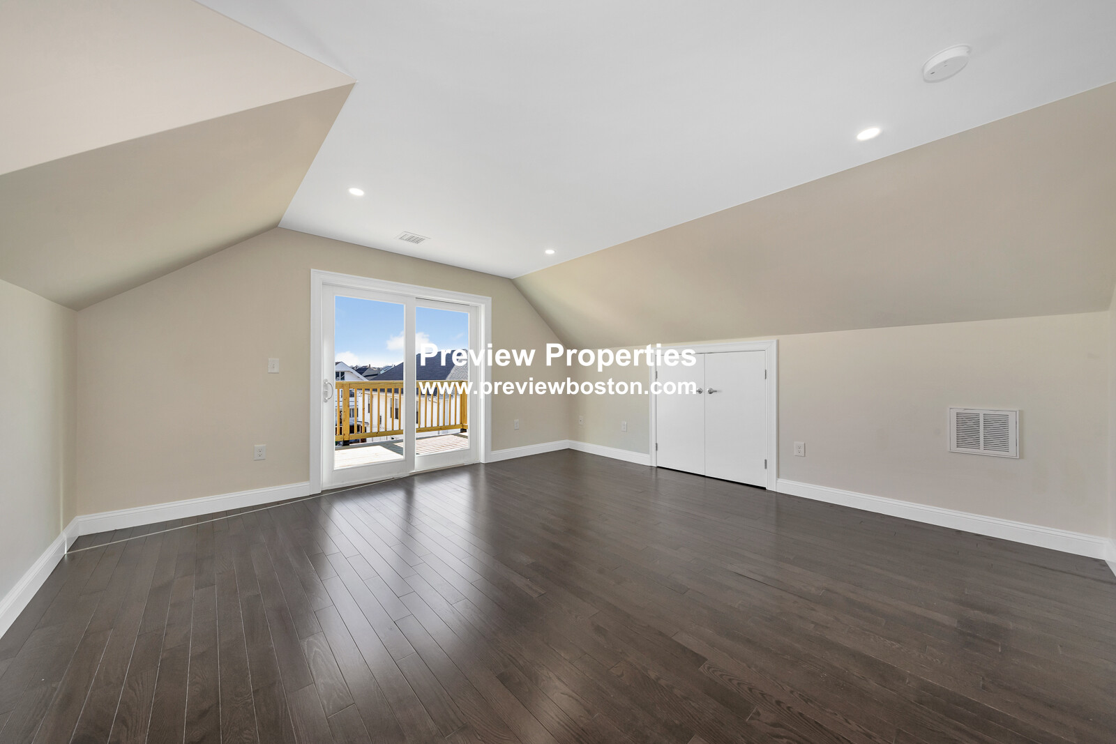 43 Wright Ave, South Medford