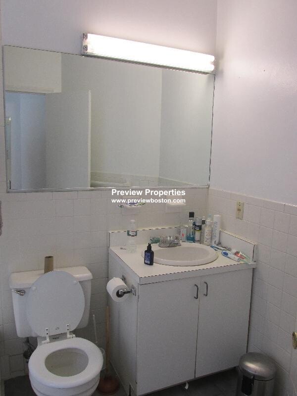 57 Westland Ave, Fenway