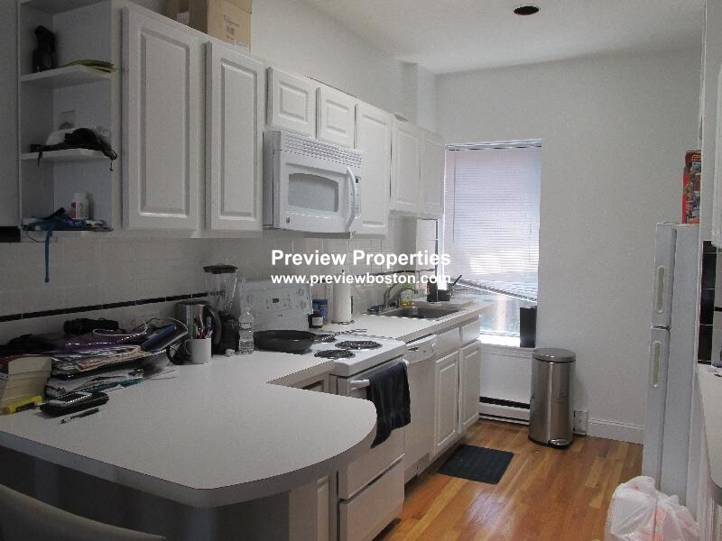 57 Westland Ave, Fenway